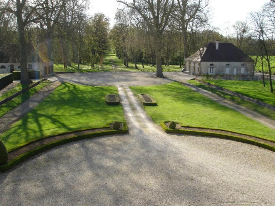 Le Chateau De Bressey & Son Orangerie ภายนอก รูปภาพ