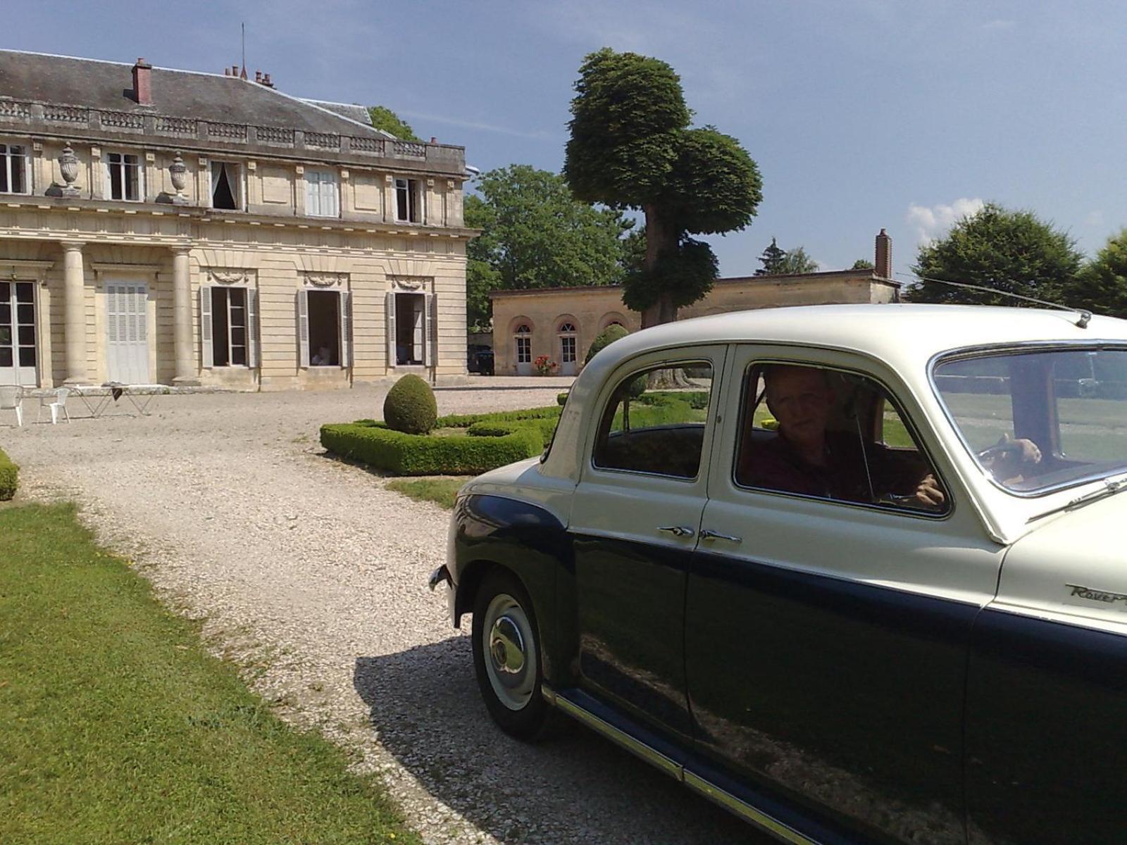 Le Chateau De Bressey & Son Orangerie ภายนอก รูปภาพ